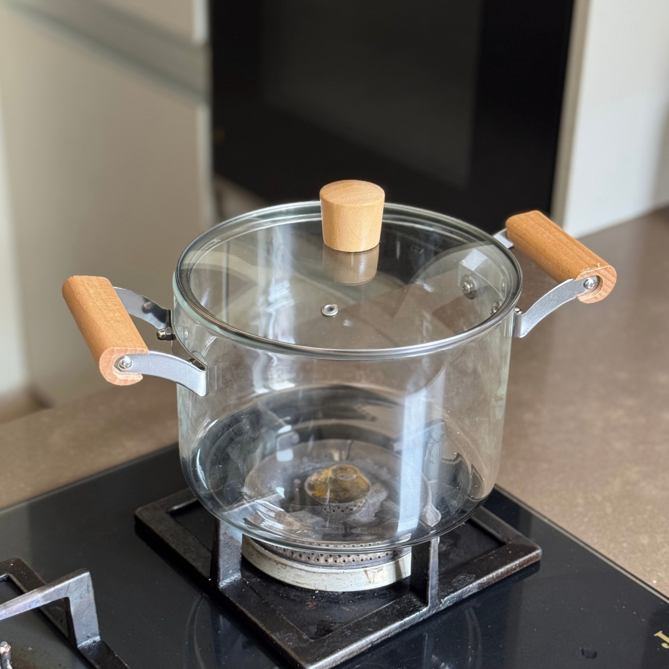 Glass Pot with Wooden Handles | Heat Safe Borosilicate Glass Pot | 3.5L