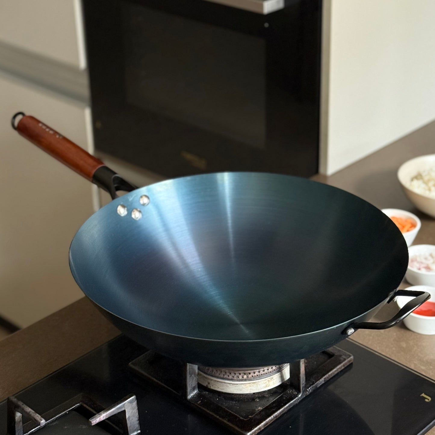 The Iron Classy Wok Set