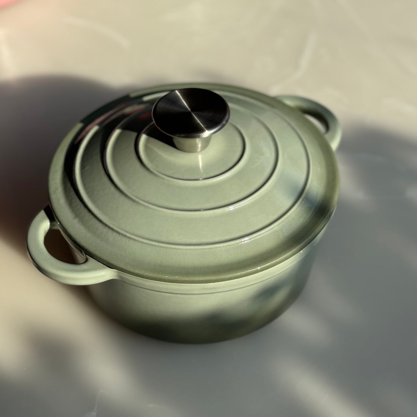 Circular Enamel Cast Iron Dutch Oven with Lid | Casserole Pot | Green and Dark Green