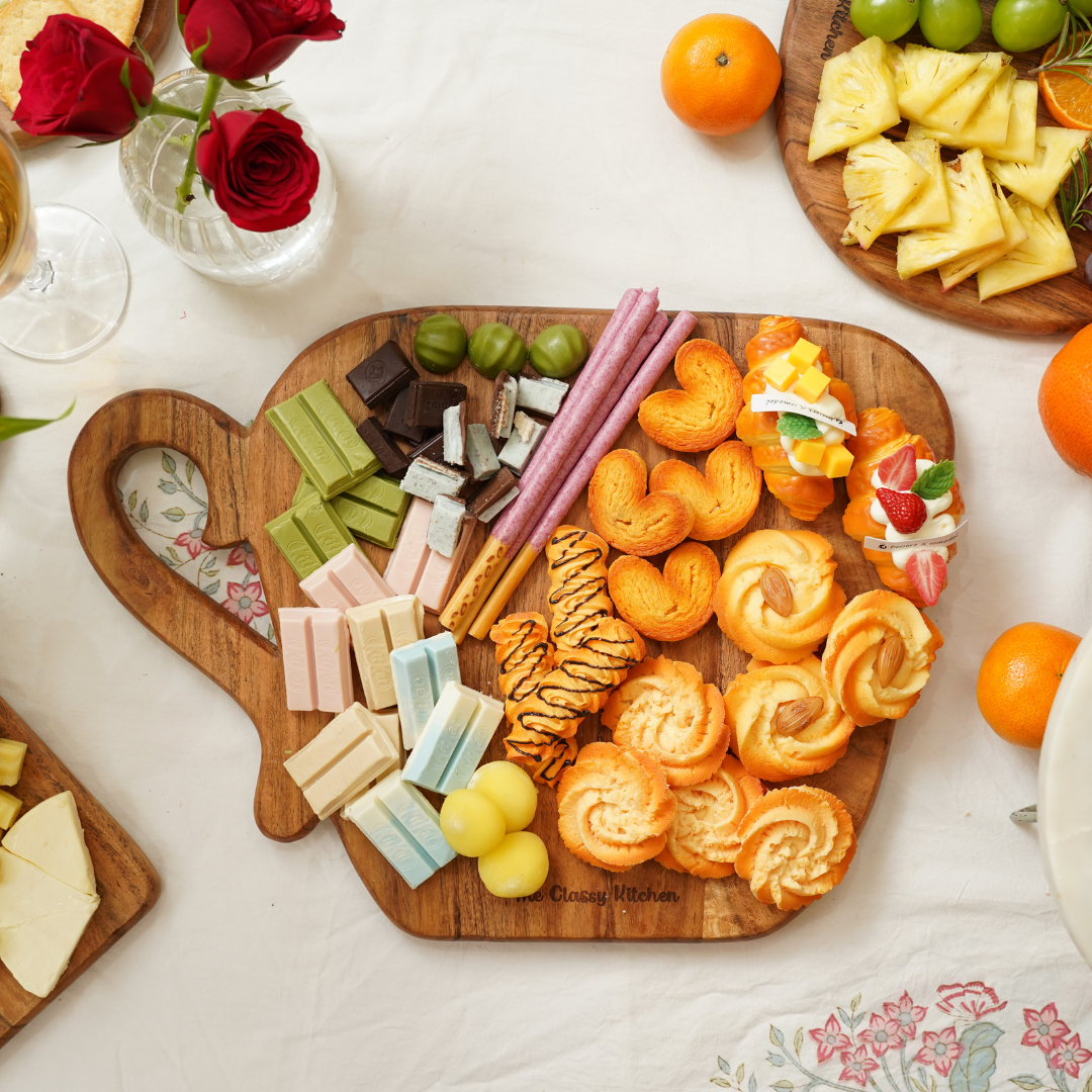 Chopping Board | Premium Acacia Wood Chopping and Serving Board with Beeswax Finish