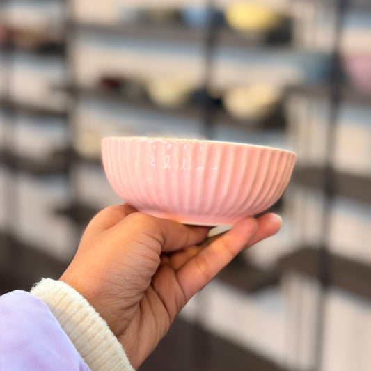 Set of 2 Ribbed Ceramic Bowls