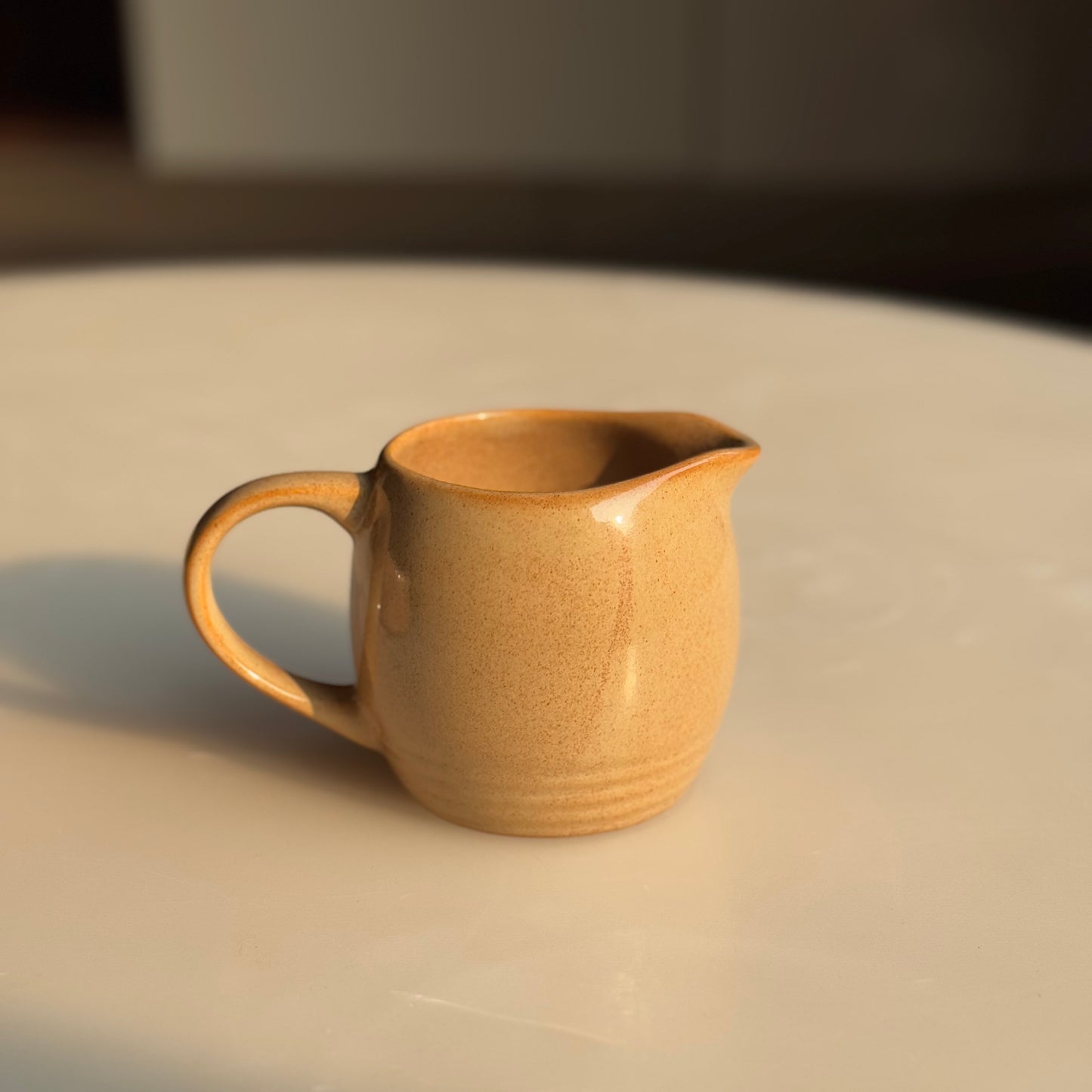 Ribbed Base Ceramic Milk Pot