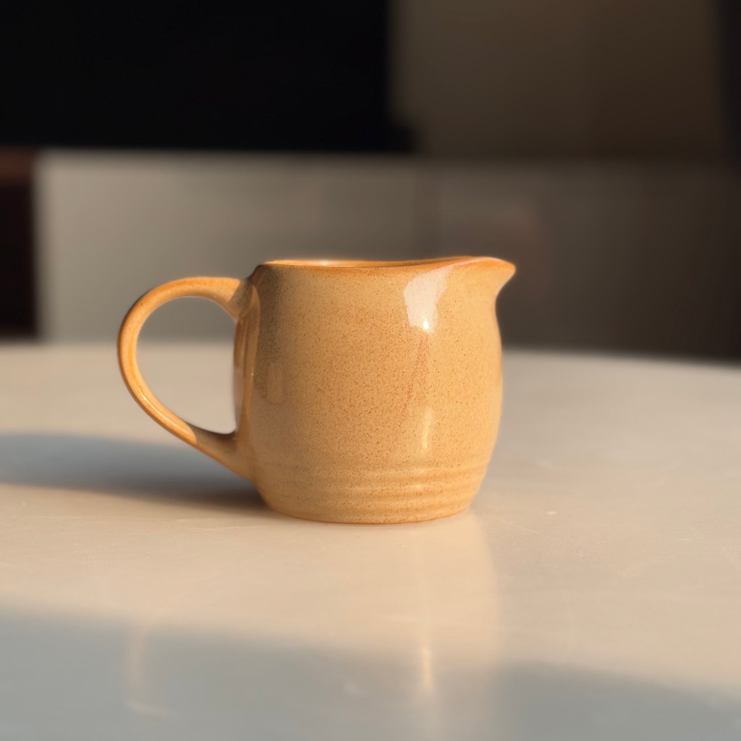 Ribbed Base Ceramic Milk Pot