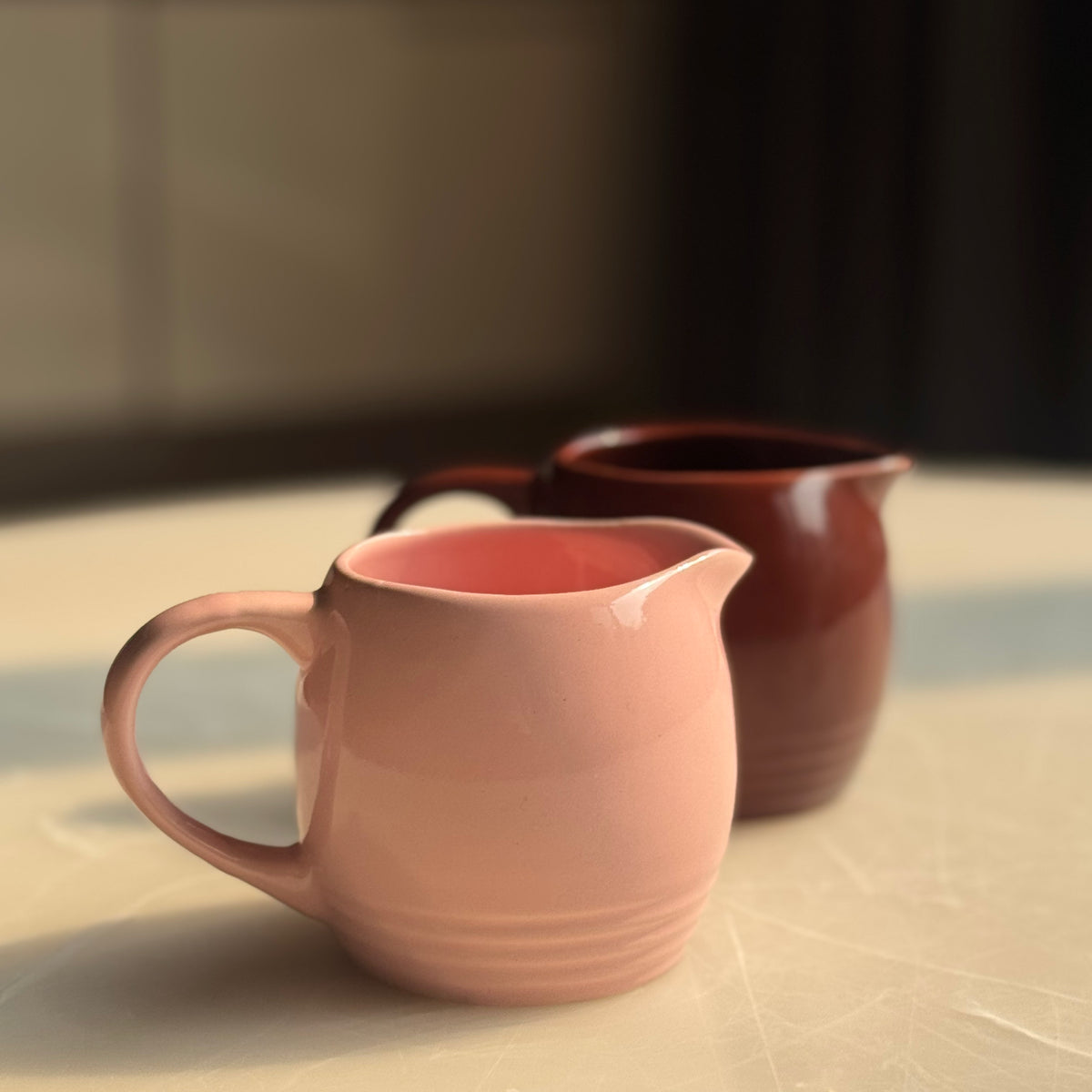 Ribbed Base Ceramic Milk Pot