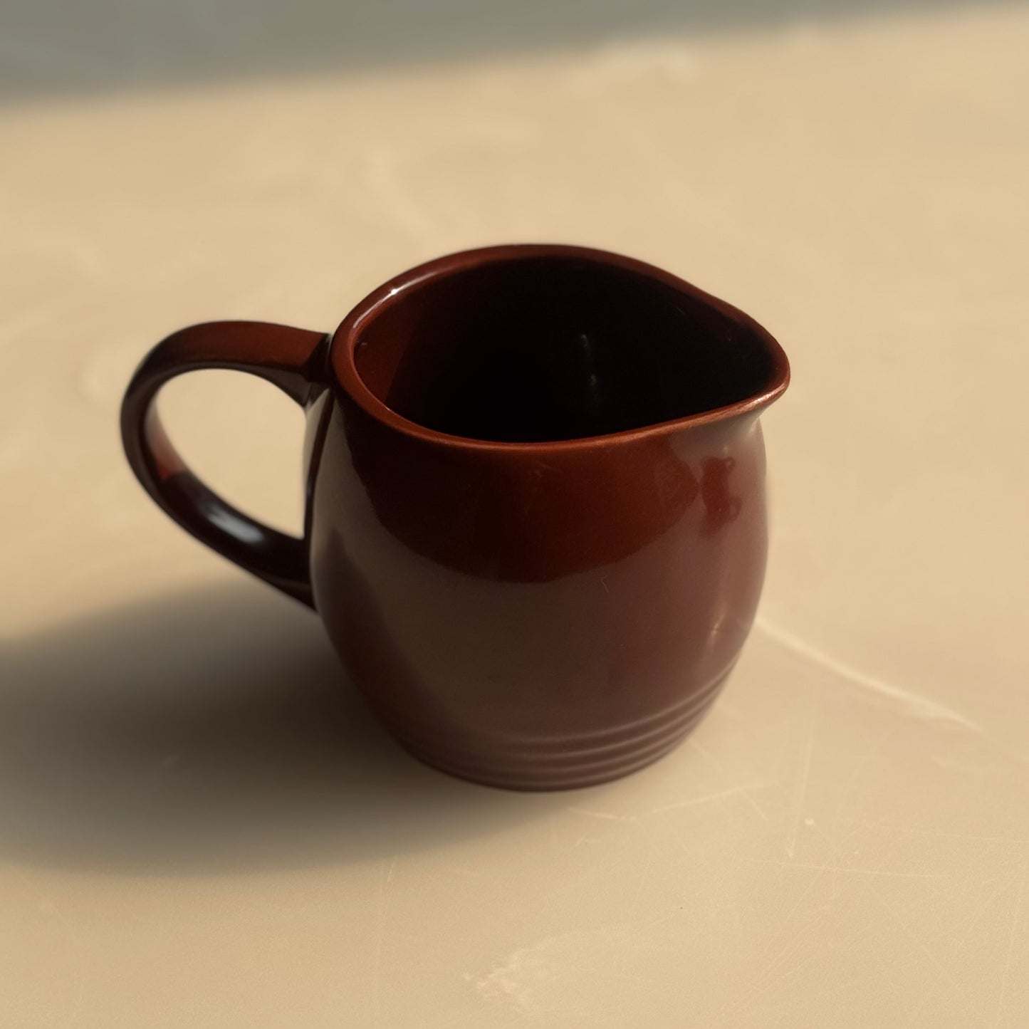 Ribbed Base Ceramic Milk Pot