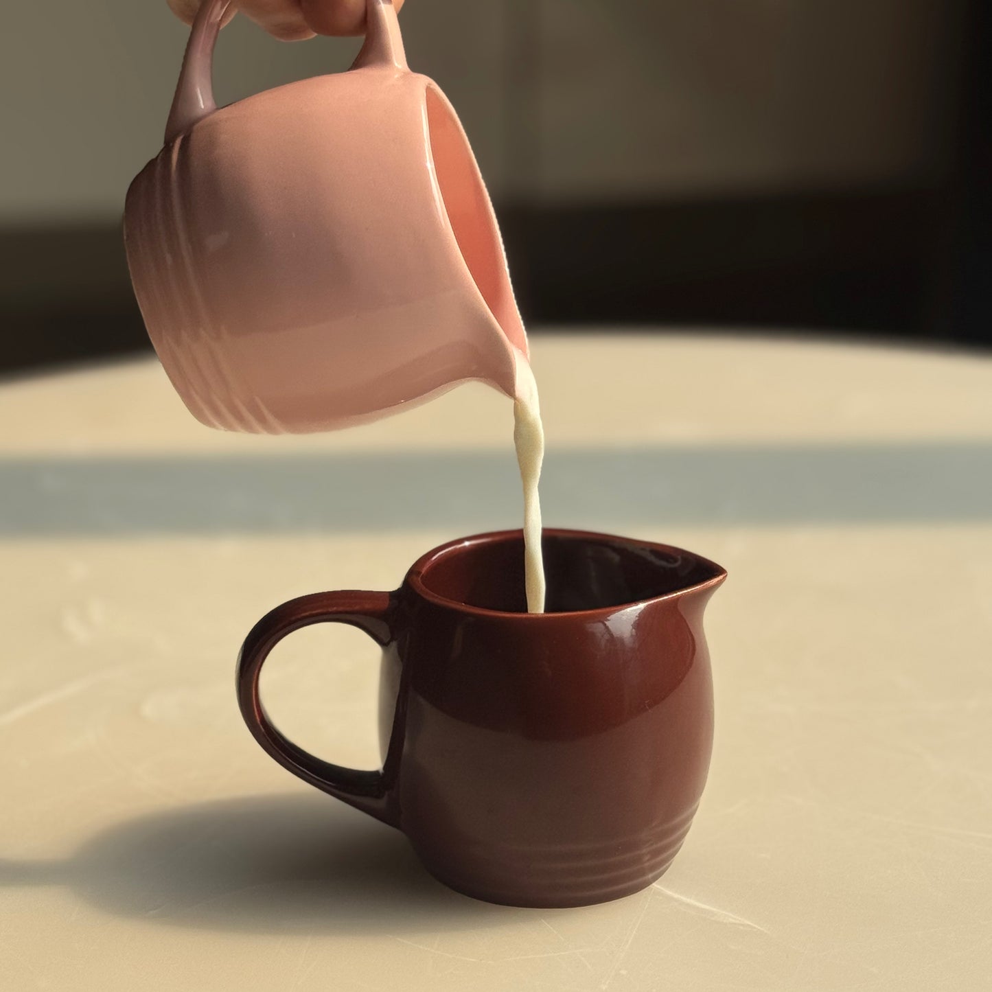 Ribbed Base Ceramic Milk Pot